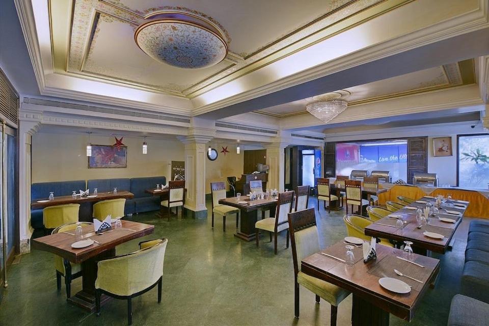 Hotel Empire Regency Jaipur Buitenkant foto