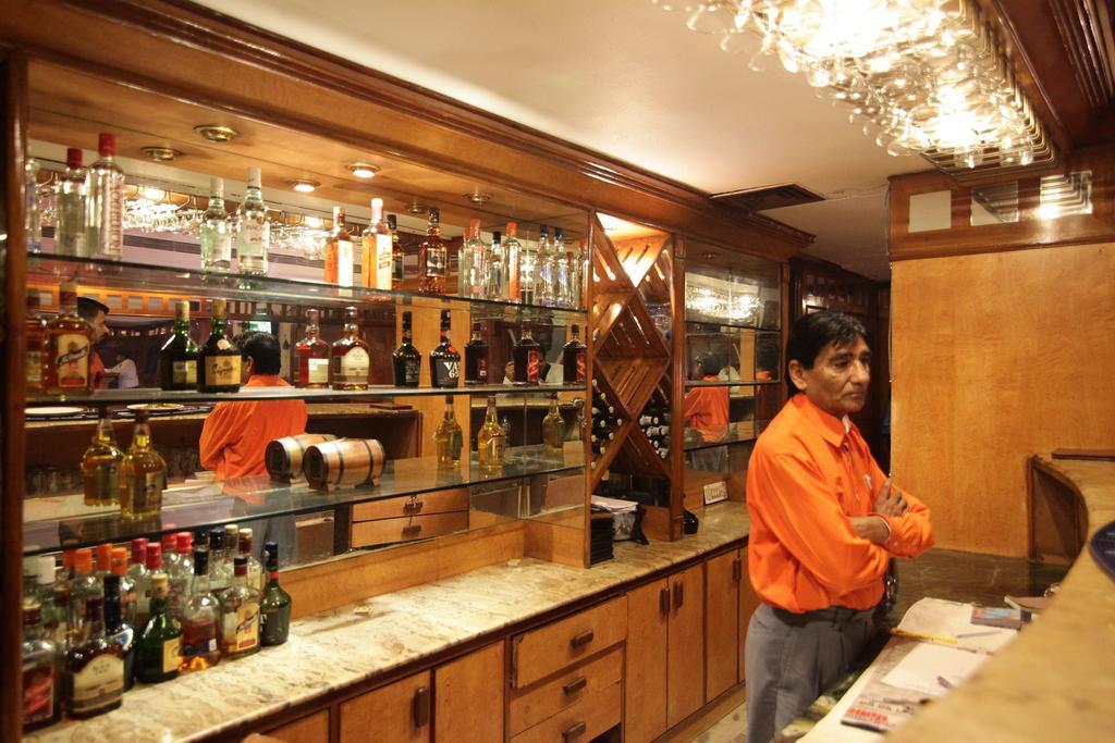 Hotel Empire Regency Jaipur Buitenkant foto