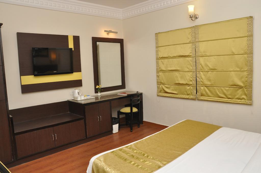 Hotel Empire Regency Jaipur Buitenkant foto