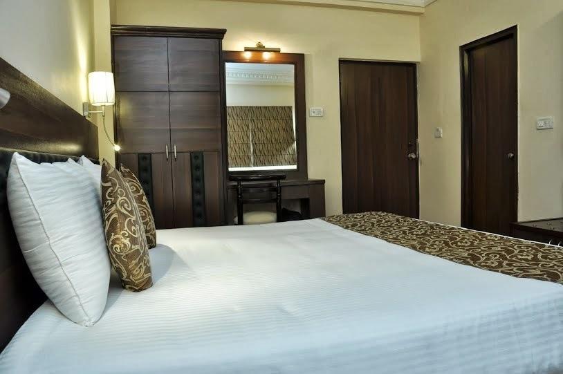 Hotel Empire Regency Jaipur Buitenkant foto