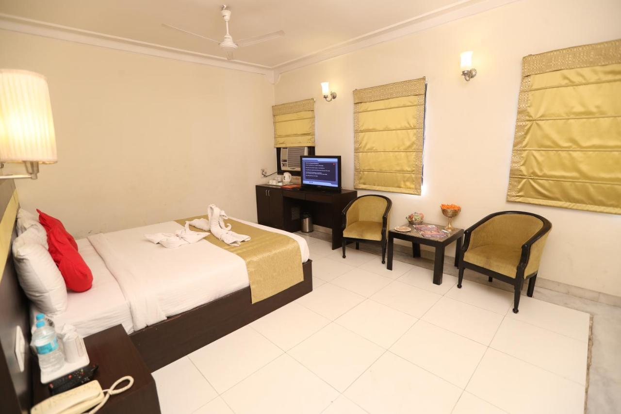 Hotel Empire Regency Jaipur Buitenkant foto